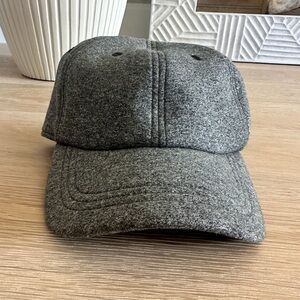New Lululemon Hat in Grey and Black
